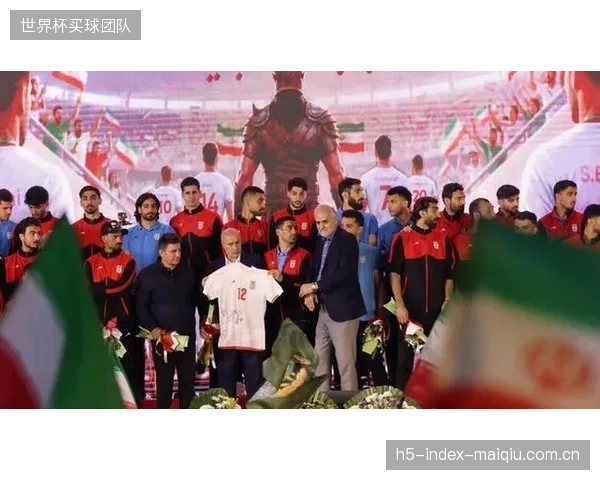 墨西哥队在最后一场热身赛中展现强大攻击力,为世界杯揭幕战注入了强大的信心。 墨西哥队在最后一场热身赛中展现强大攻击力,为世界杯揭幕战注入了强大的信心。